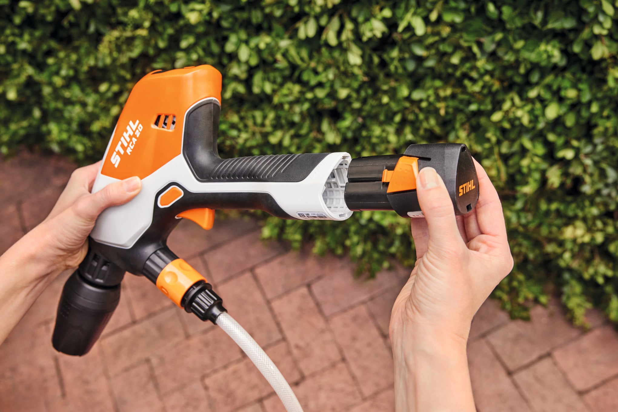 STIHL RCA 20, mit Akku AS 2 und Ladegerät